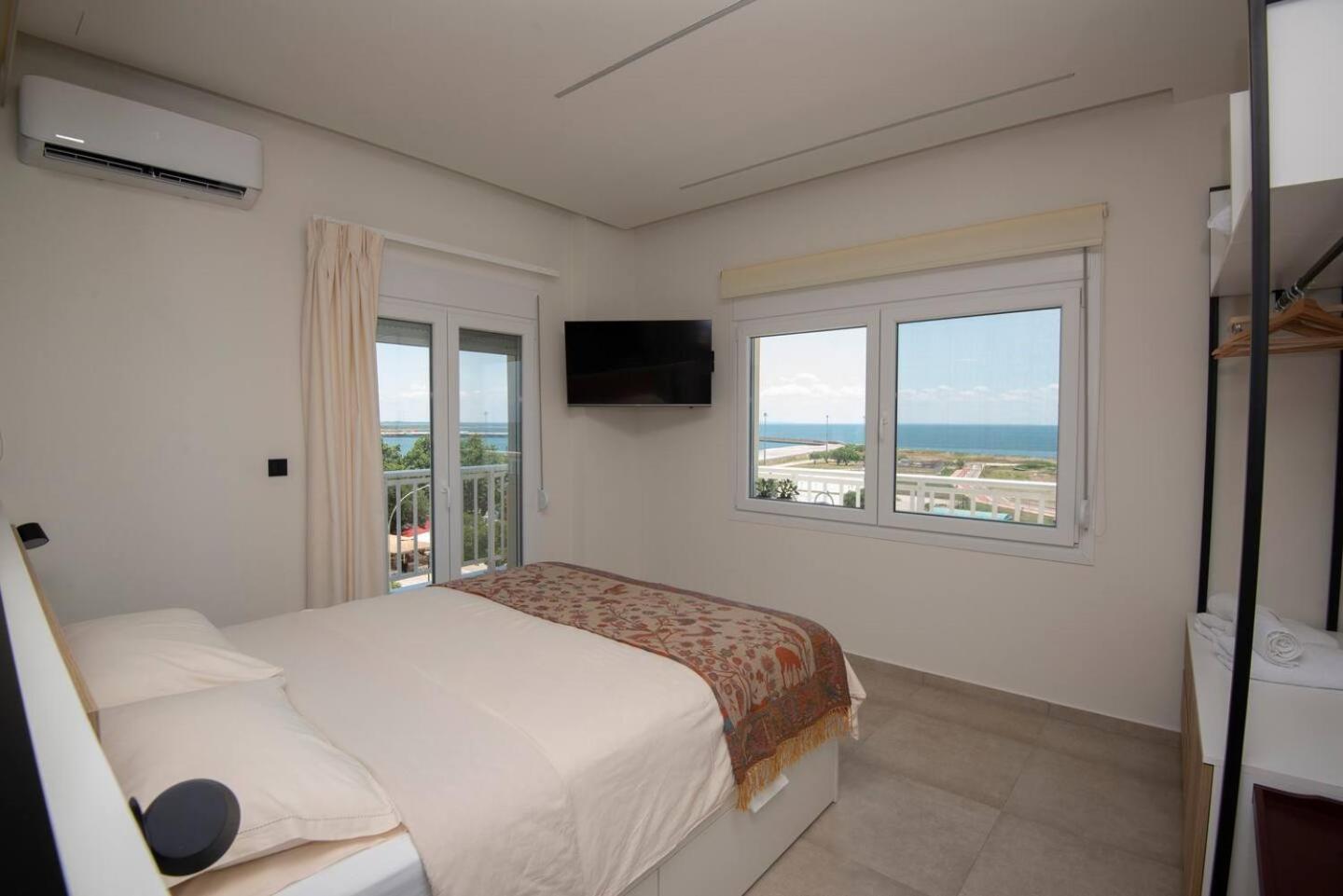 Lighthouse Apartments Alexandroupoli Exterior photo